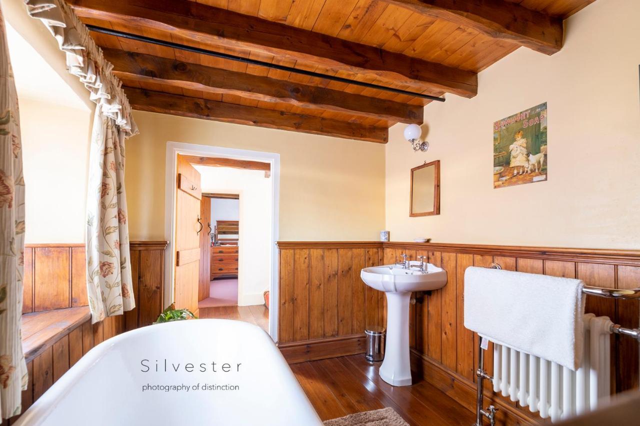Colby Ballavere Cottage B&B מראה חיצוני תמונה